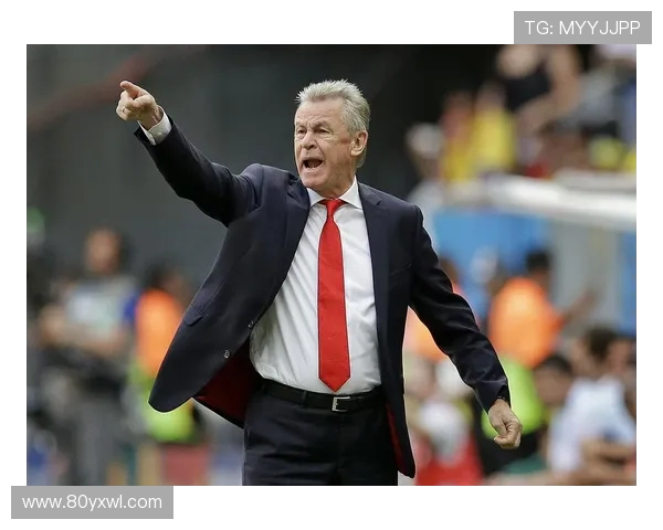 哈维婉拒俄超球队，不急于接手新帅位